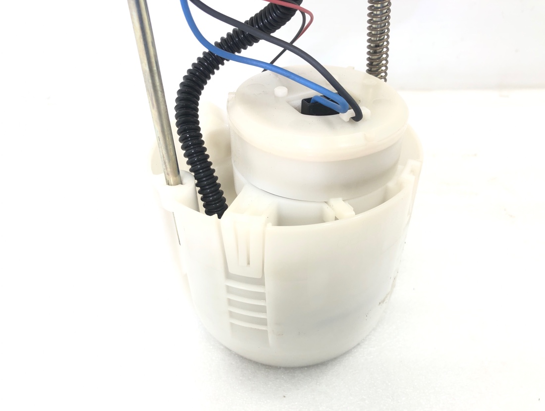 Топливный насос Axela 2008 BK3P Топливный насос Axela 2008 BK3P