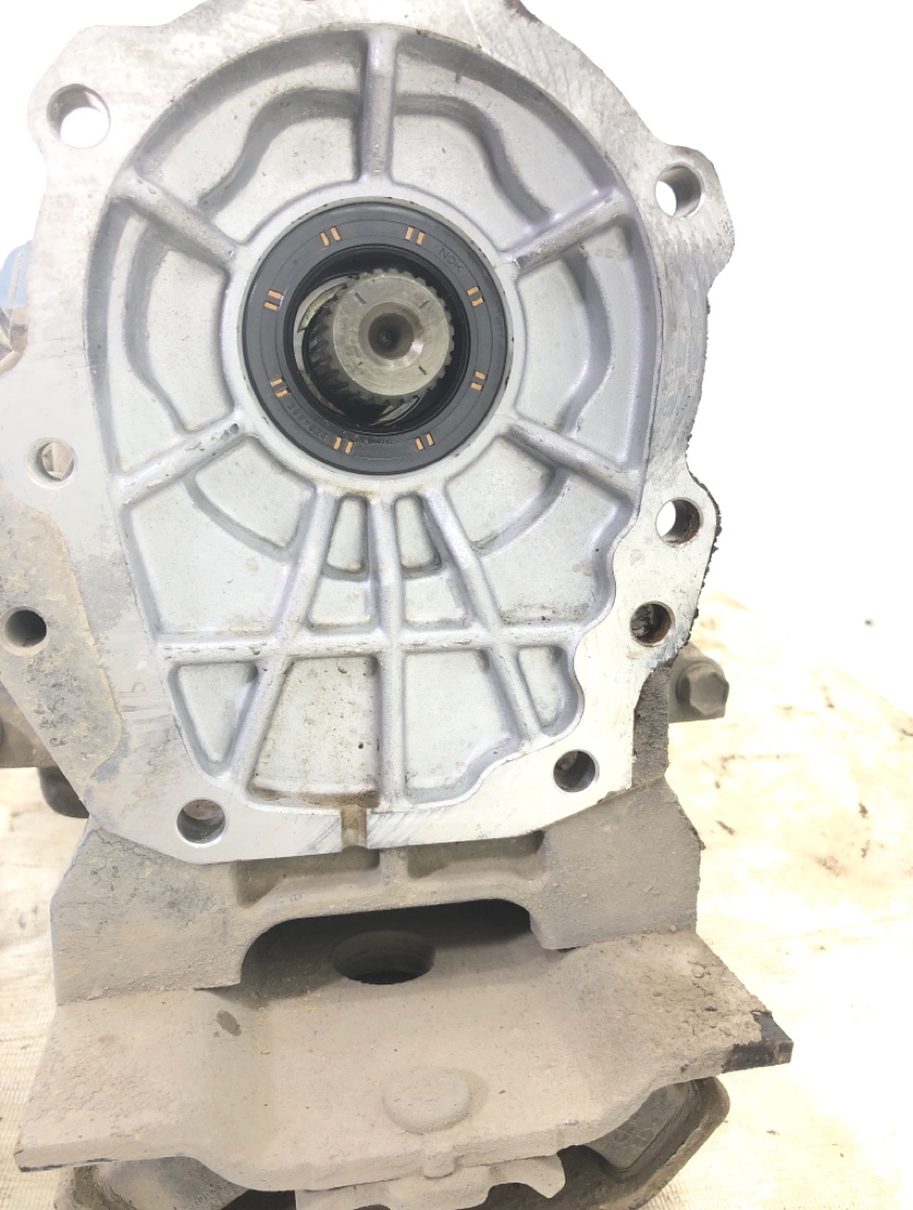 АКПП Bighorn 1996 UBS69GW 4JG2