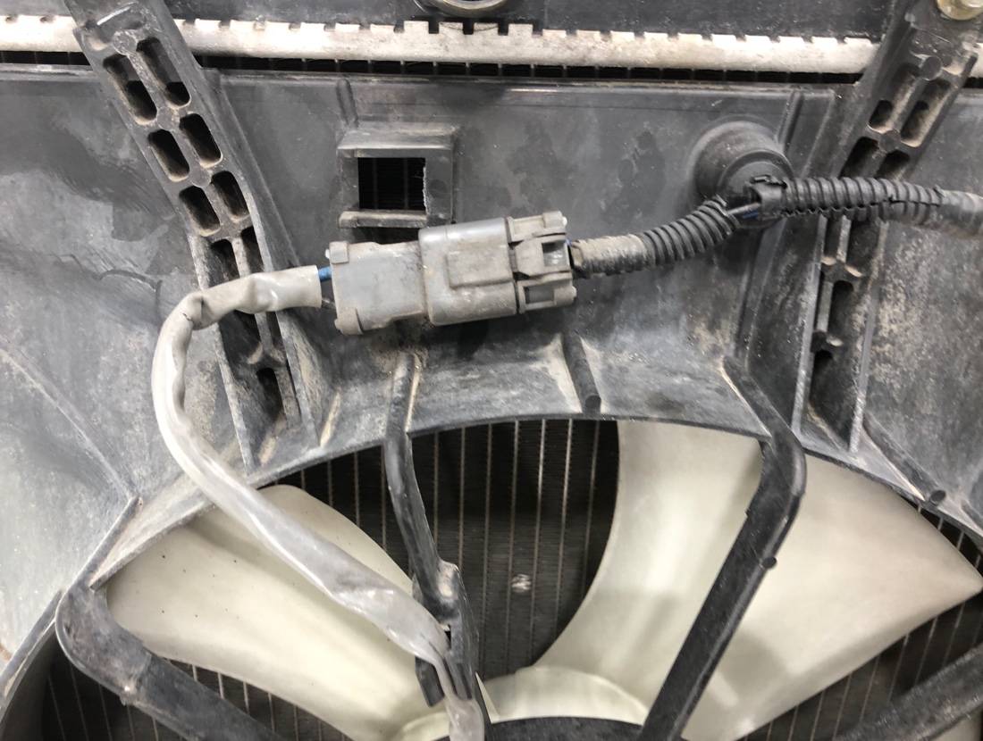 Радиатор MDX 2006 YD1 J35A