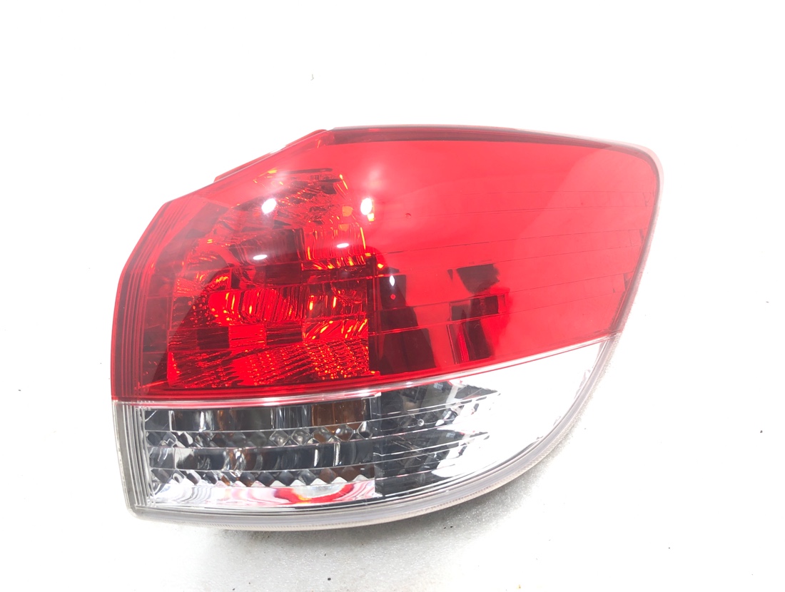 Стоп-сигнал правый Toyota Wish 2010 ZGE20 2ZRFE 8158168010 контрактная