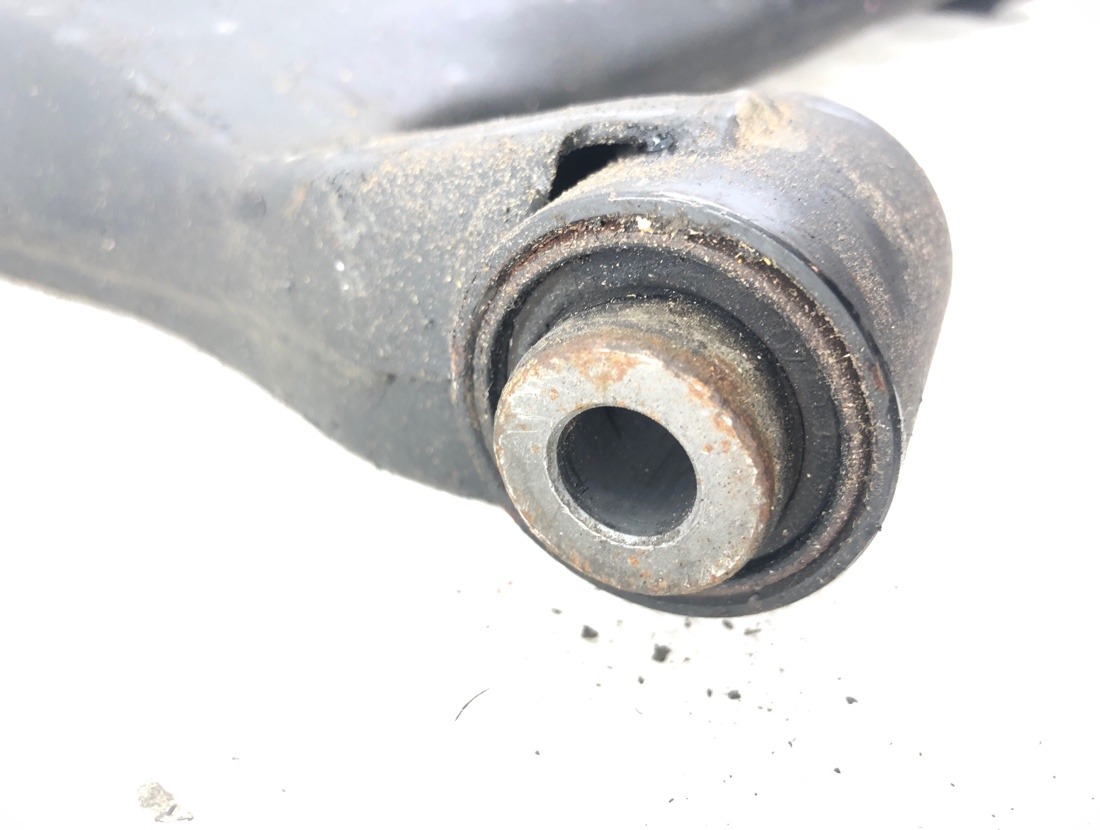 Рычаг передний правый Subaru Legacy BL5 EJ20 Рычаг передний правый Subaru Legacy BL5 EJ20