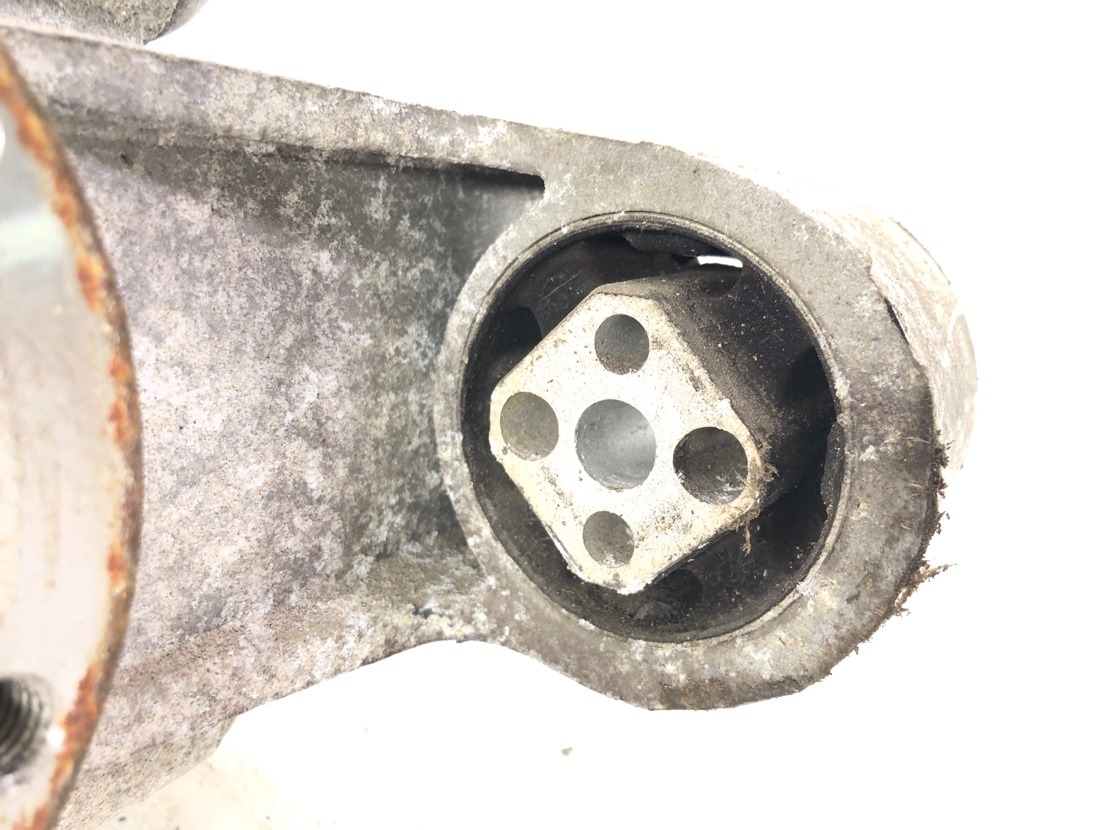 Редуктор задний Touareg 2010 7L7 BHK Редуктор задний Touareg 2010 7L7 BHK