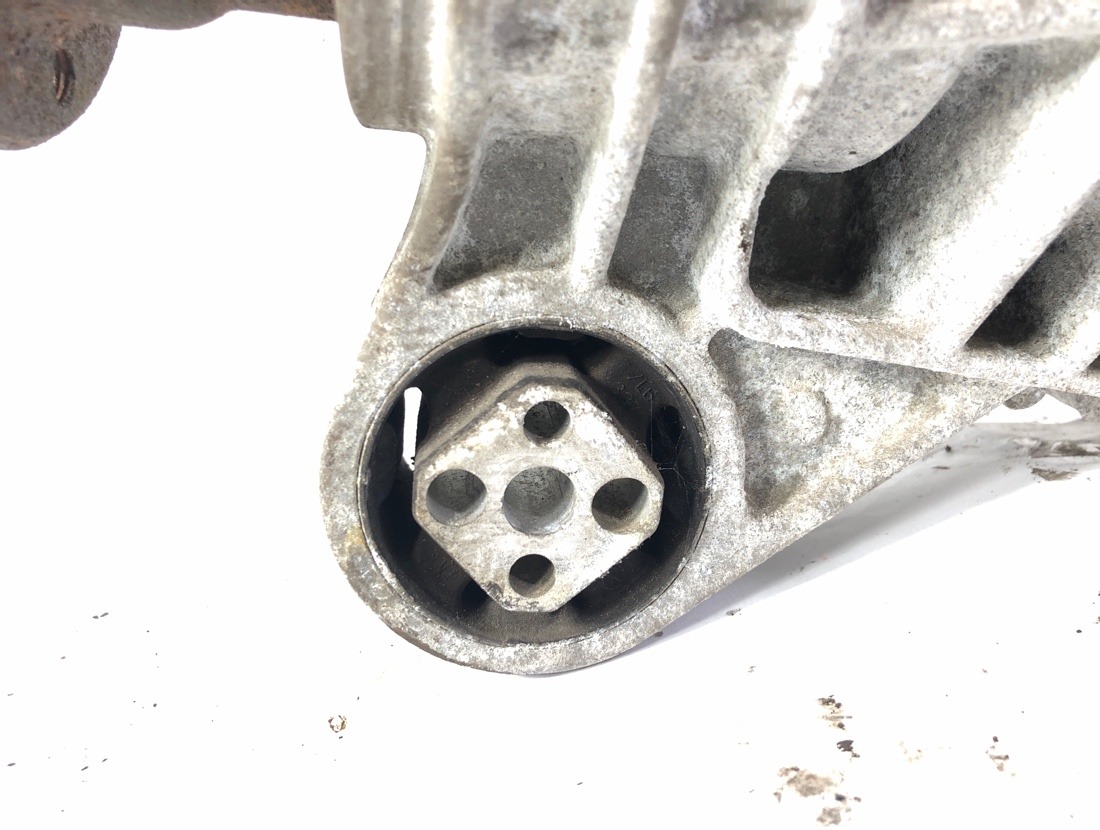 Редуктор задний Touareg 2010 7L7 BHK Редуктор задний Touareg 2010 7L7 BHK