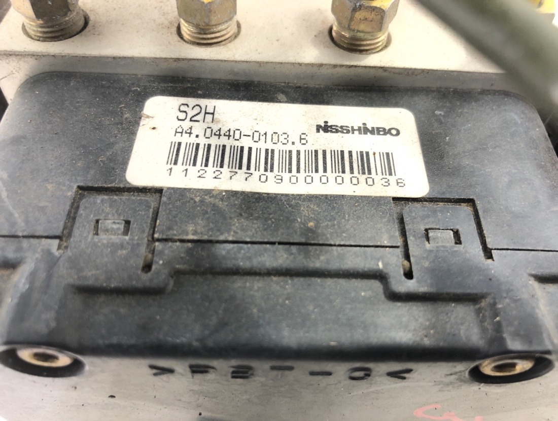 Блок ABS HR-V 2002 GH3 D16A