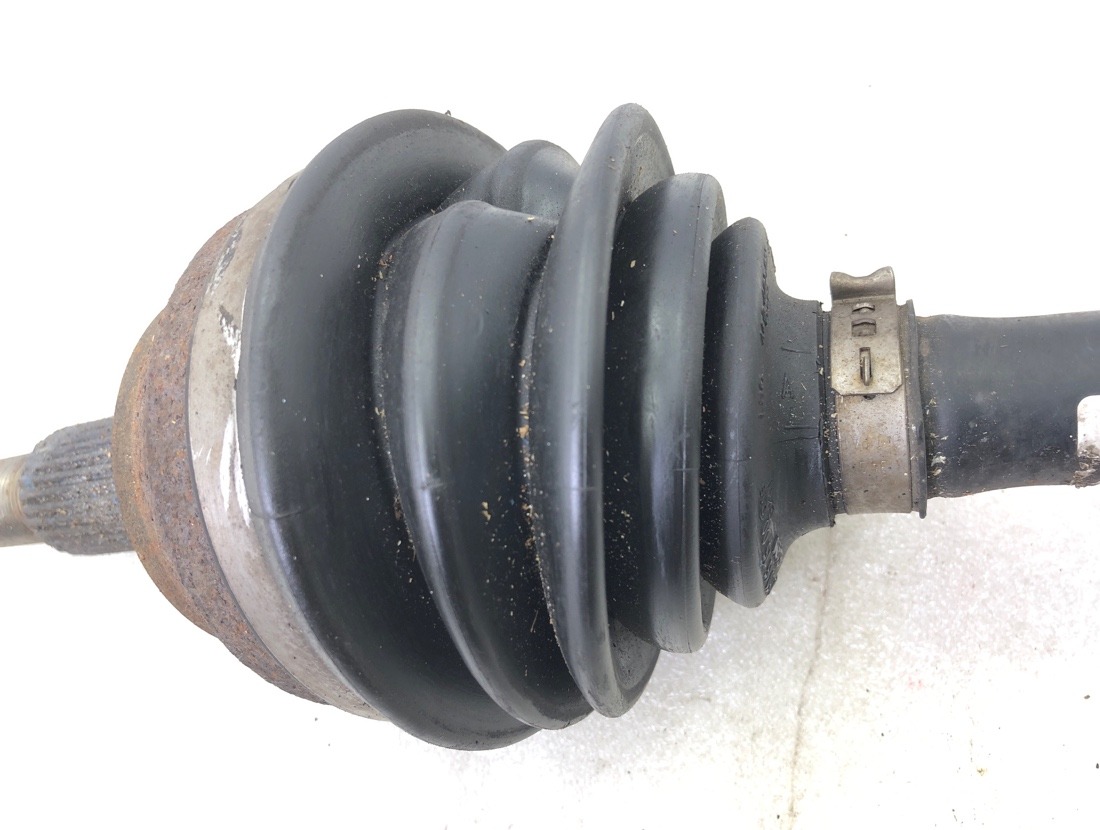 Привод передний левый Touareg 2008 7L7 BHK