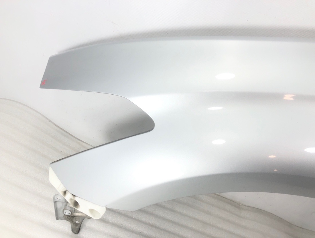 Крыло переднее левое Nissan Fuga KY51 VQ37VHR Крыло переднее левое Nissan Fuga KY51 VQ37VHR