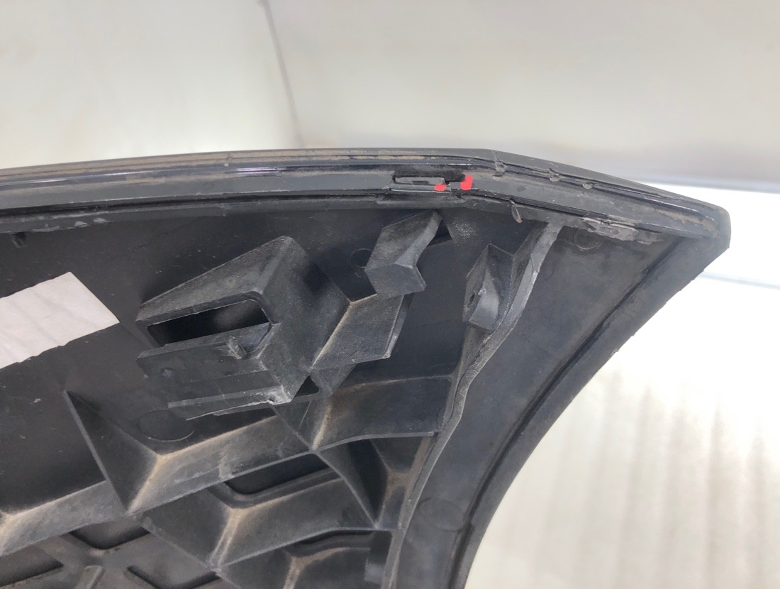 Бампер задний Touareg 2008 7L7 BHK