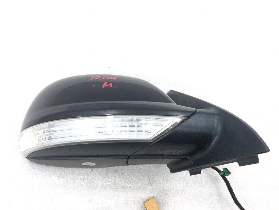 Зеркало правое Volkswagen Touareg 7L6 BHK
