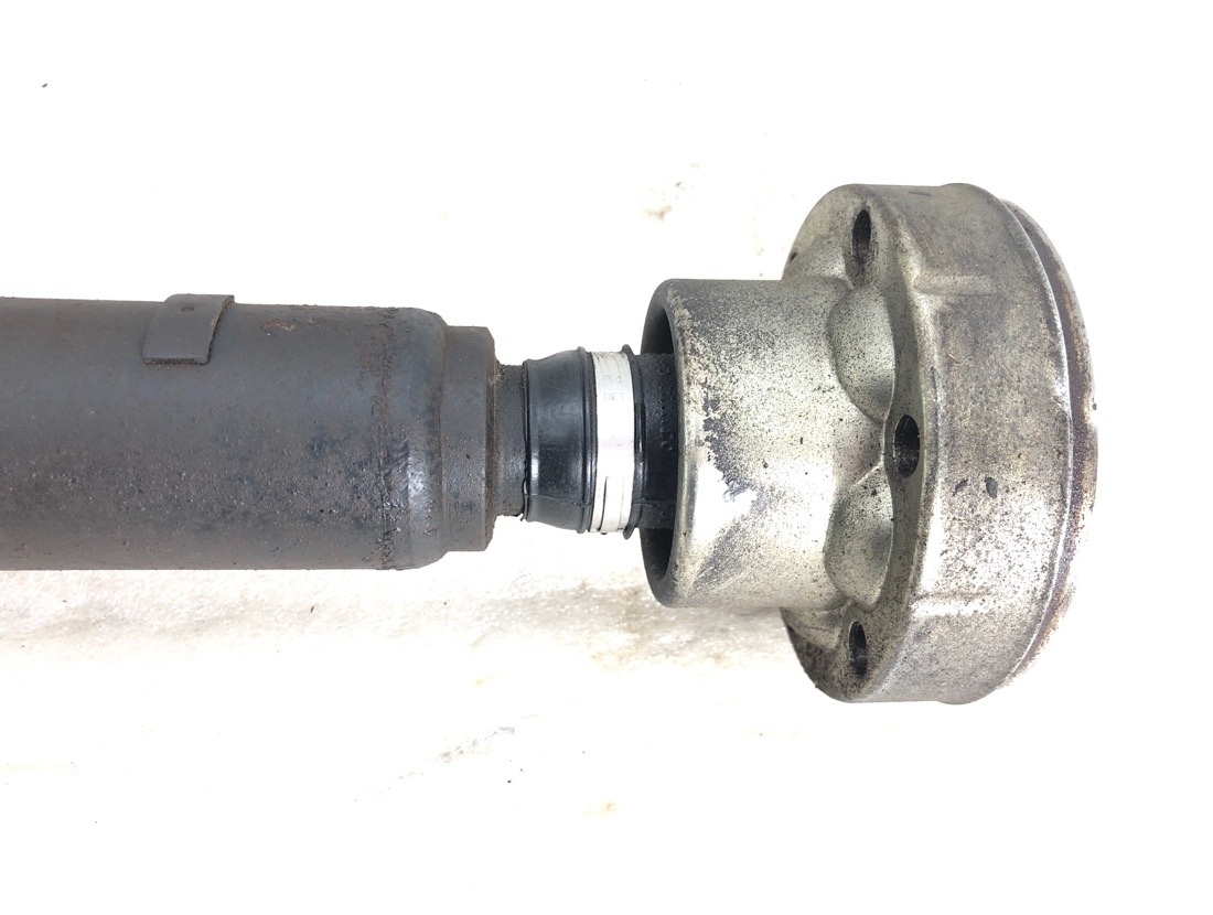 Карданный вал передний Touareg 2008 7L7 BHK