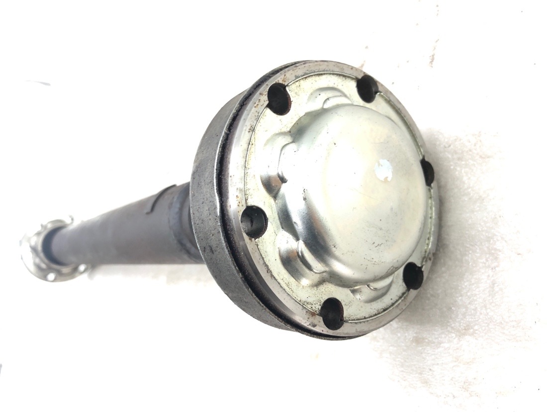 Карданный вал передний Touareg 2008 7L7 BHK