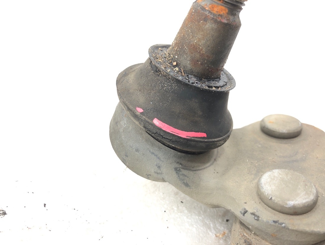 Рычаг передний левый Harrier 2001 MCU15 1MZFE