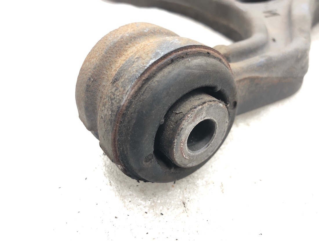 Рычаг передний правый Accord 2004 CL7 K20A Рычаг передний правый Accord 2004 CL7 K20A