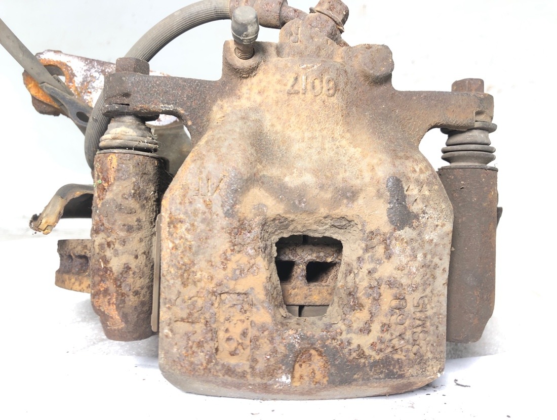 Ступица передняя правая Harrier 2000 MCU15 1MZFE Ступица передняя правая Harrier 2000 MCU15 1MZFE