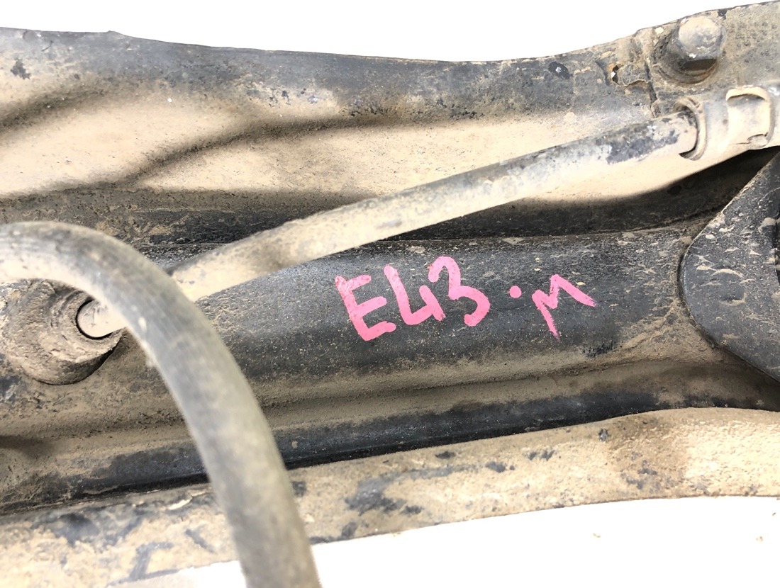 Ступица задняя правая Orthia 1999 EL3 B20B Ступица задняя правая Orthia 1999 EL3 B20B