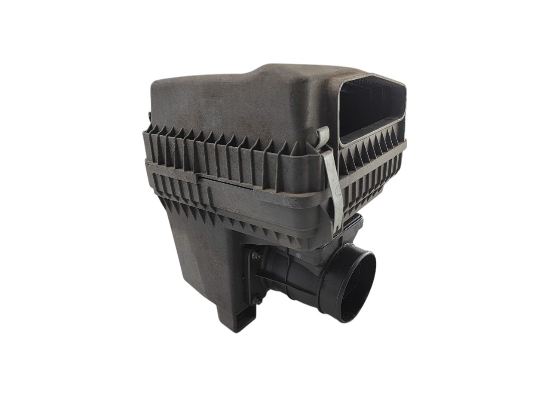 Корпус воздушного фильтра Mitsubishi Airtrek CU2W 4G63T