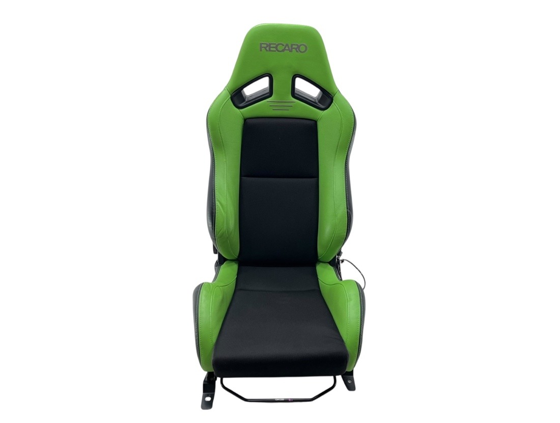 Сиденье Recaro переднее Mitsubishi Galant Fortis 2008 CX4A 4B11 контрактная