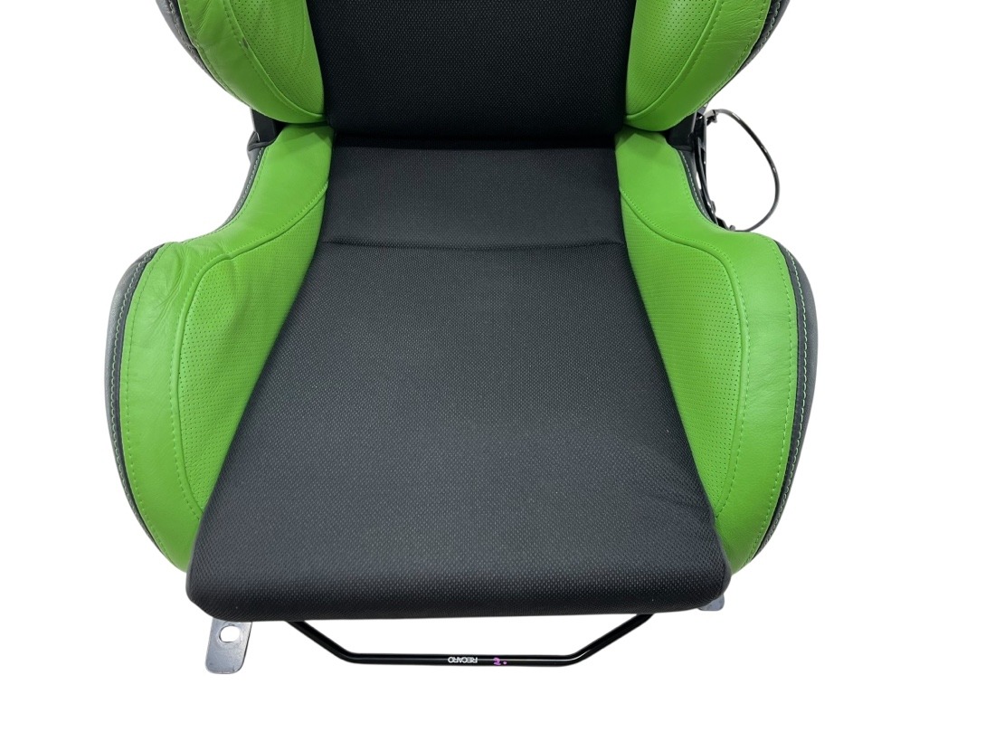 Сиденье Recaro переднее Galant Fortis 2008 CX4A 4B11