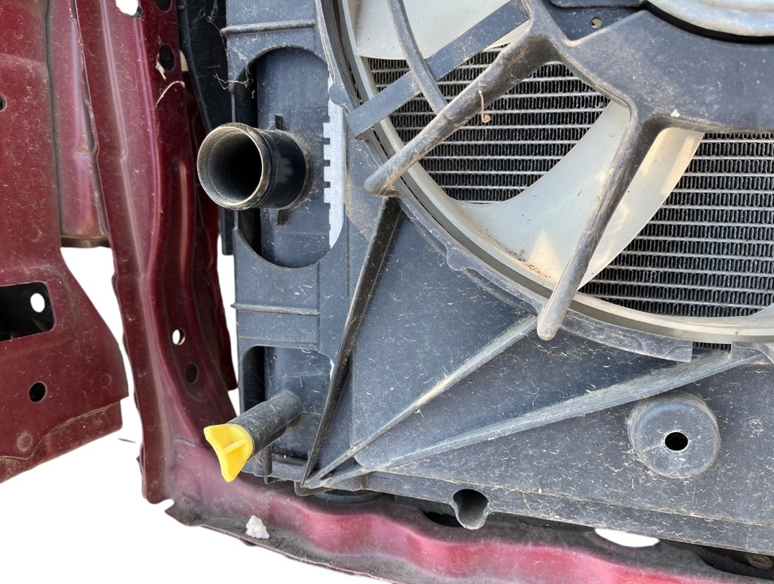 Телевизор CT200H 2012 ZWA10 2ZRFXE