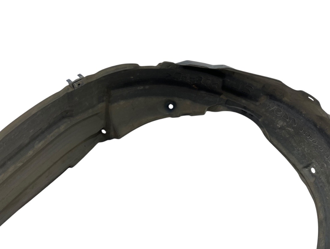 Подкрылок передний левый Wish 2009 ZGE20 2ZRFE