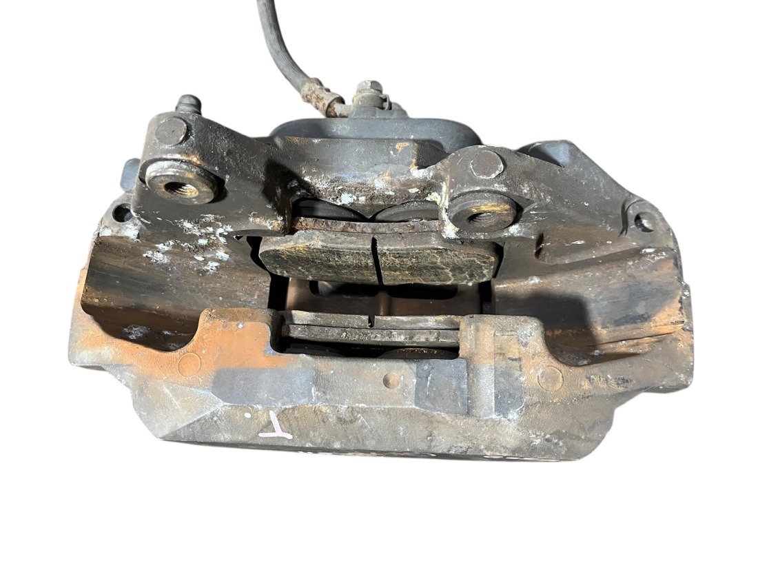 Суппорт передний правый Crown 2006 GRS184 2GRFSE