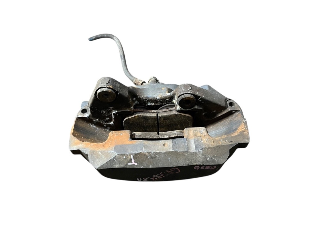 Суппорт передний правый Crown 2006 GRS184 2GRFSE