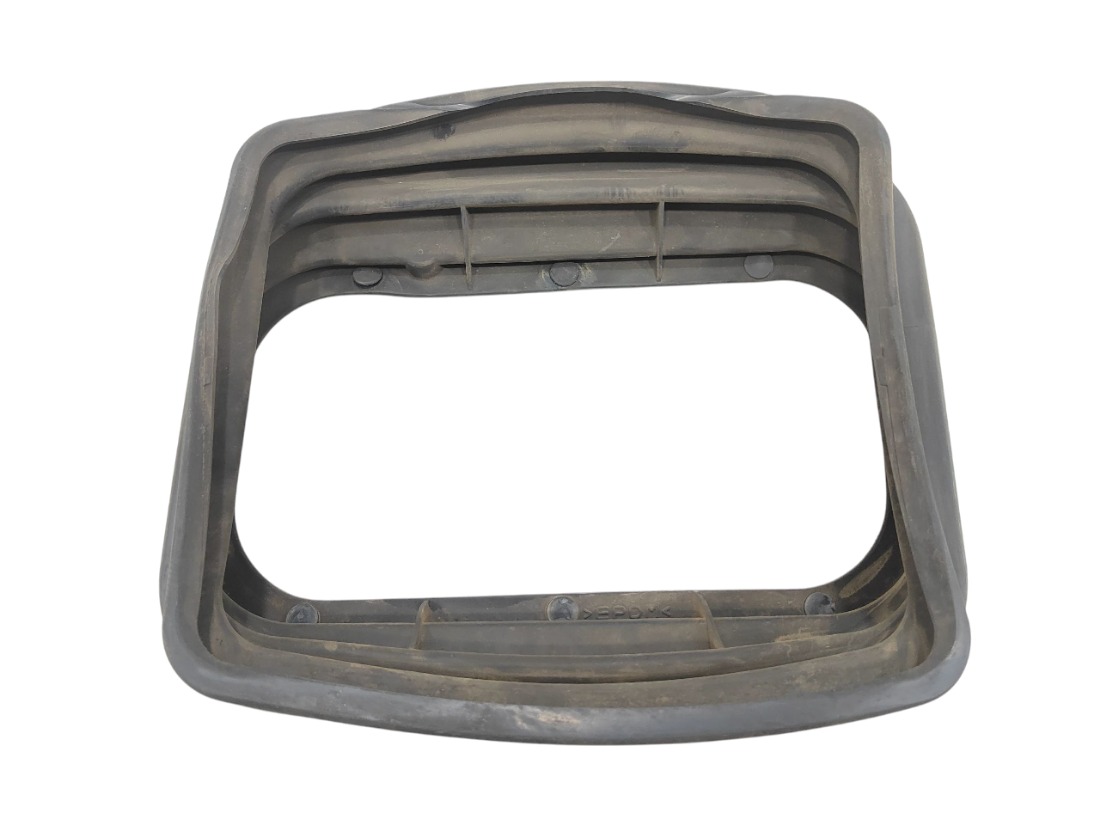 Ноздря Bighorn 1996 UBS69GW 4JG2