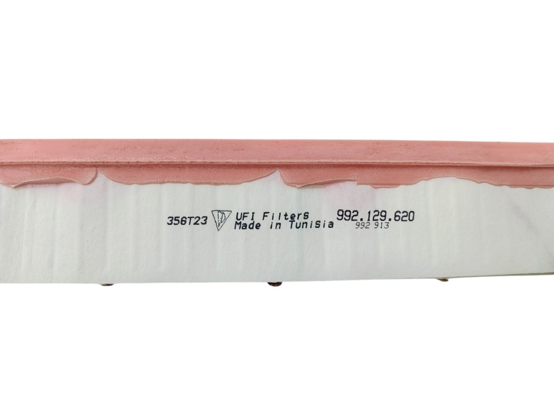 Воздушный фильтр левый 911 2020 992