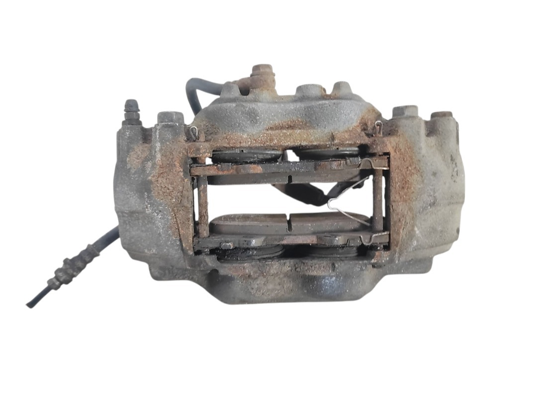 Суппорт передний левый Pajero 2008 V97W 6G75