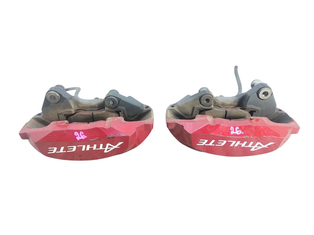 Суппорт передний Toyota Crown Majesta 2010 URS206 1URFSE 4773022460 контрактная