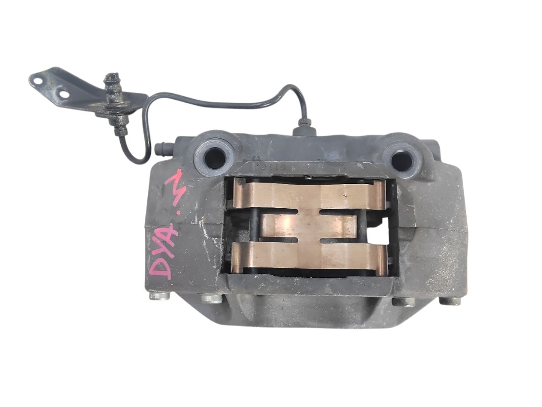 Суппорт передний Legend 2006 KB1 J35A