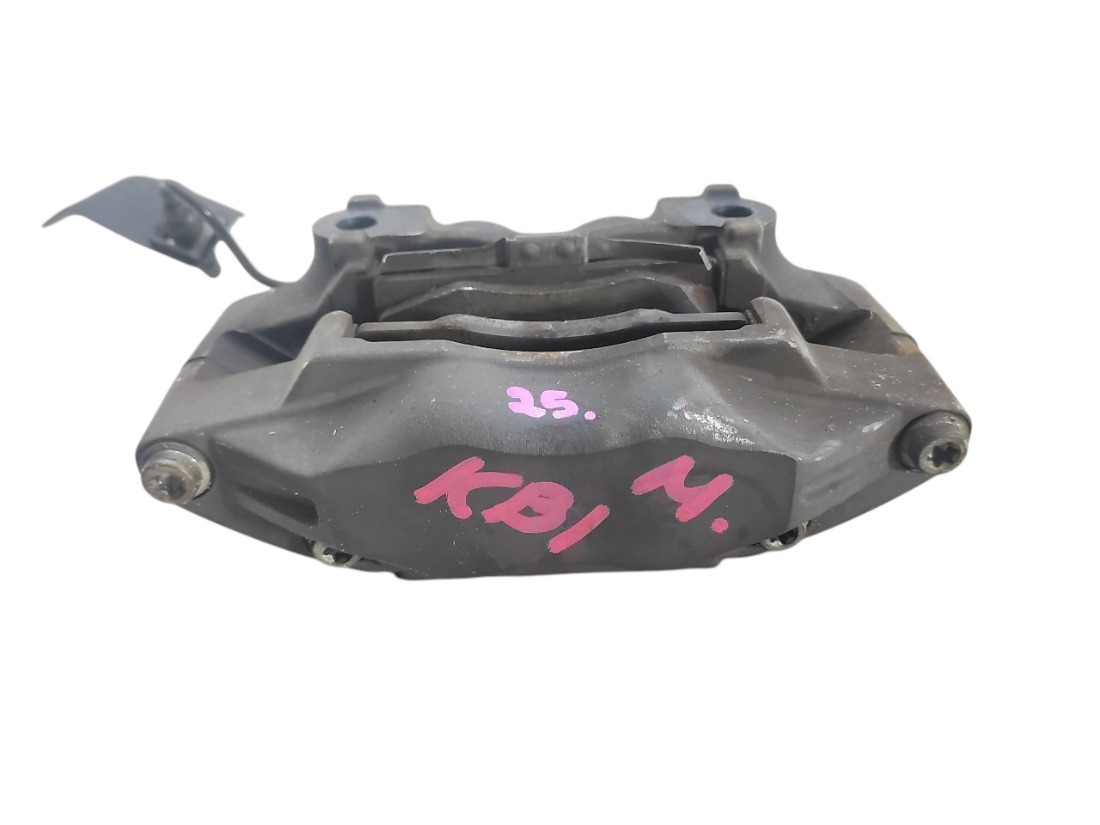 Суппорт передний Legend 2006 KB1 J35A