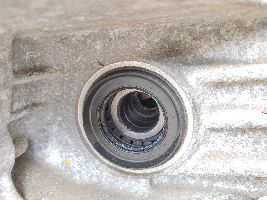 АКПП Kluger V 2005 MHU28 3MZFE