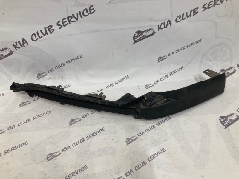 Накладка на бампер передняя правая LEXUS RX 4