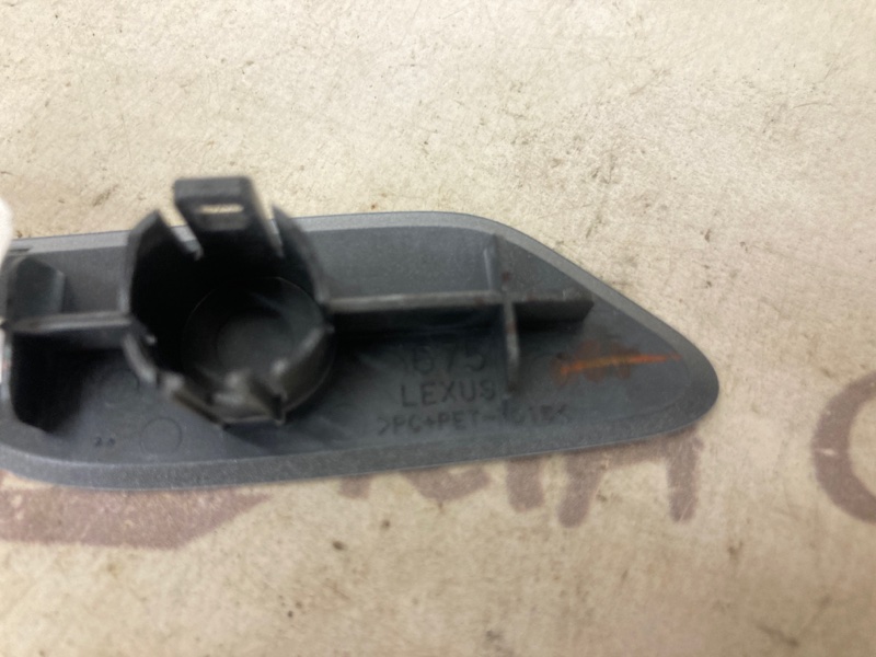 Крышка форсунки омывателя фар левая RX 2018-2022 4 Крышка форсунки омывателя фар левая RX 2018-2022 4