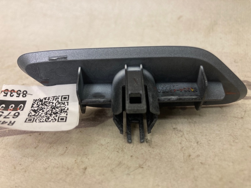 Крышка форсунки омывателя фар левая RX 2018-2022 4 Крышка форсунки омывателя фар левая RX 2018-2022 4