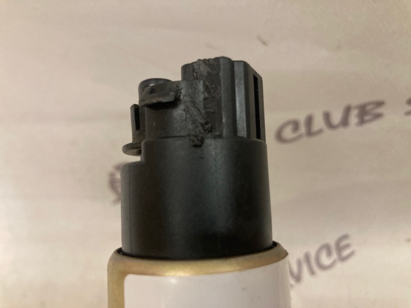 Топливный насос RX 2003-2006 MCU35 1MZ-FE