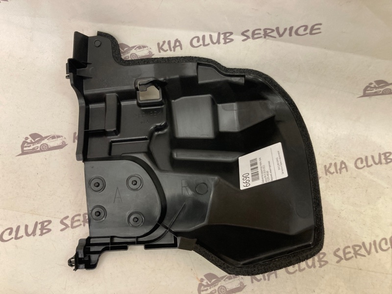 Дефлектор радиатора передний правый RX 2019-2022 4