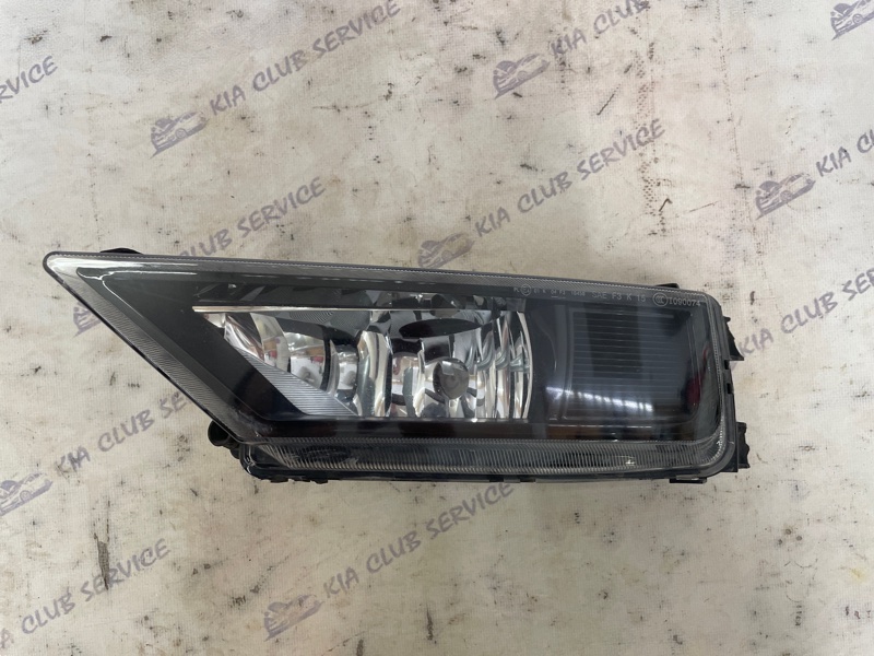 Фара противотуманная передняя левая Volkswagen Tiguan 2016-2020 AD1 5NA.941.699.B Б/У