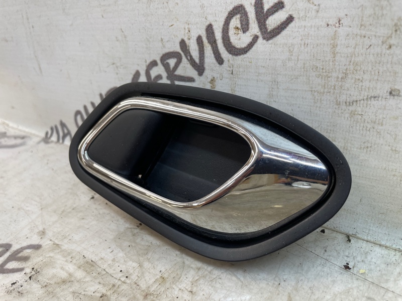 Ручка двери внутренняя задняя левая Kia Ceed JD