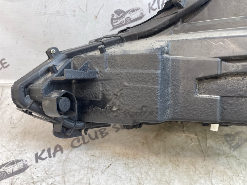 Фара правая RX 2018-2022 4