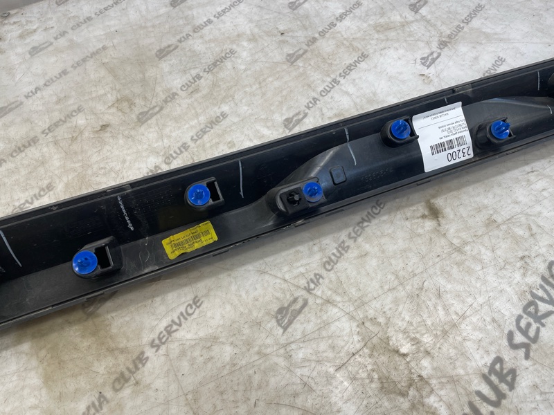 Накладка двери передняя левая X4 2020 G02