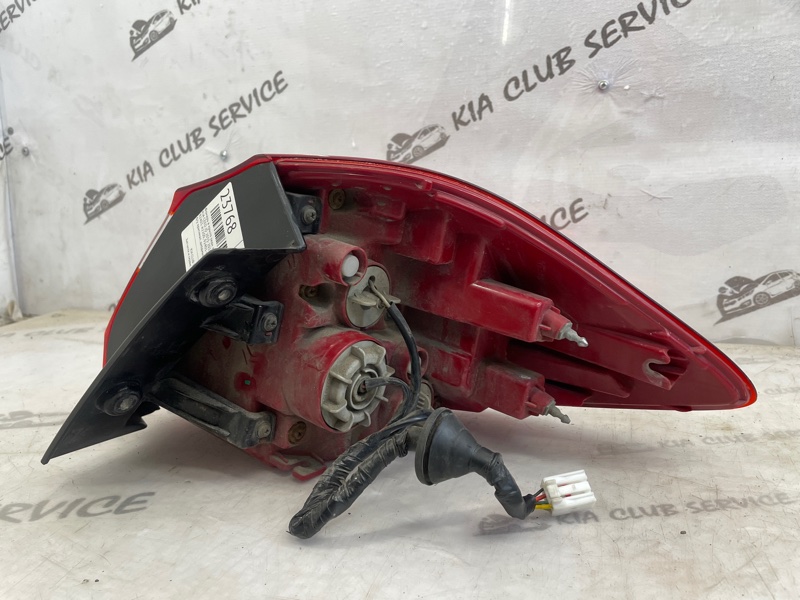 Фонарь в крыло задний левый CEED 2015-2018 JD Фонарь в крыло задний левый CEED 2015-2018 JD