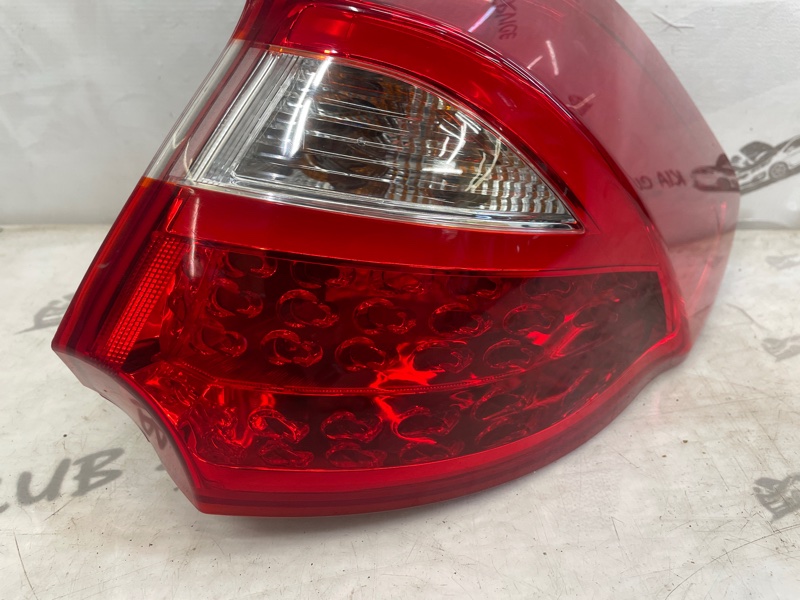 Фонарь в крыло задний правый CEED 2015-2018 JD