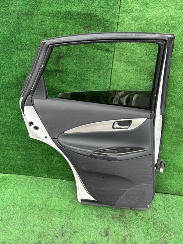 Дверь боковая задняя левая EX37 2012 J50 VQ37VHR