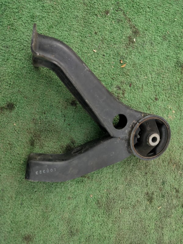 Подушка двигателя mitsubishi RVR GA3W 4B10