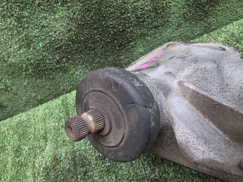 Угловой редуктор fuso 2014 FEA20 4P10