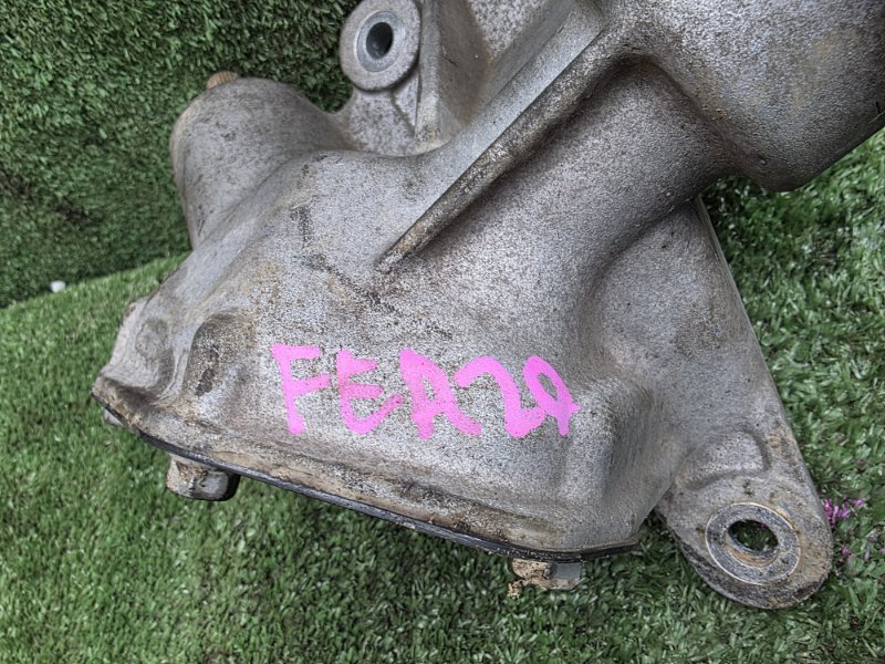 Угловой редуктор fuso 2014 FEA20 4P10