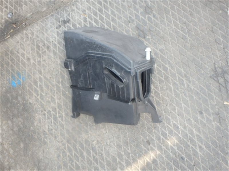 Предохранительная коробка LS460 USF40 1UR-FSE