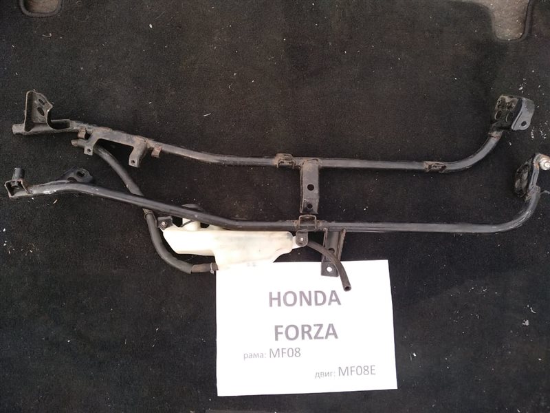 Бачок расширительный Honda Forza MF08 MF08E