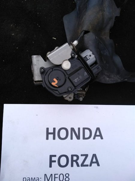 Замок Honda Forza MF08 MF08E